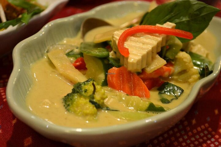 Savor a delightful 3-course meal while soaking in breathtaking views from 124 floors high at the iconic Burj Khalifa an unforgettable highlight of your Dubai adventure.